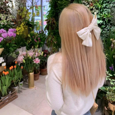 独一无二的青春女生头像