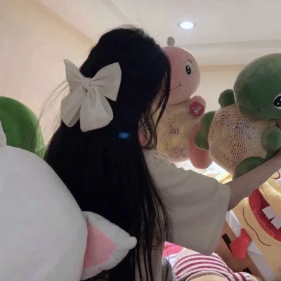 独一无二的青春女生头像
