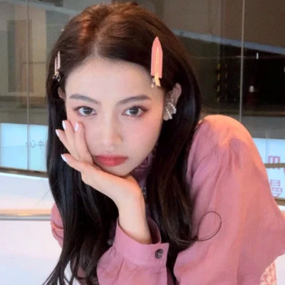 独一无二的青春女生头像