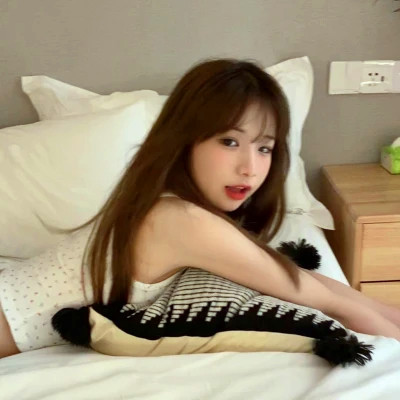 独一无二的青春女生头像