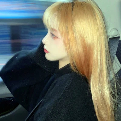 独一无二的青春女生头像