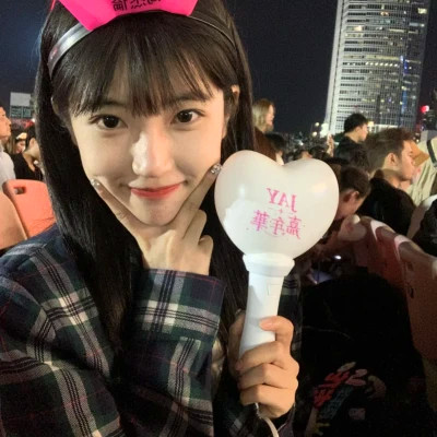 一看就爱上的美少女头像