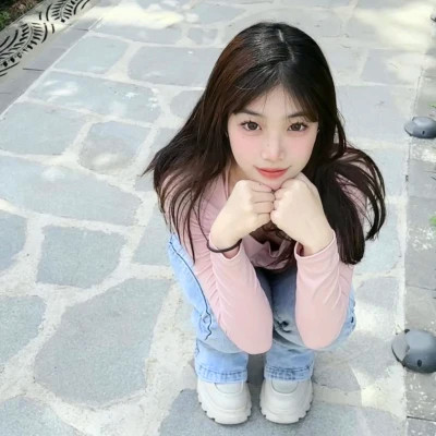 与众不同的精美少女头像