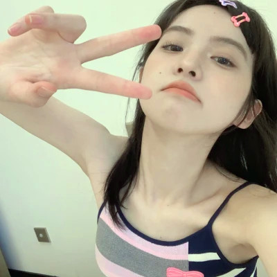 与众不同的精美少女头像