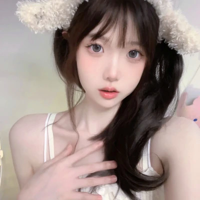 与众不同的精美少女头像
