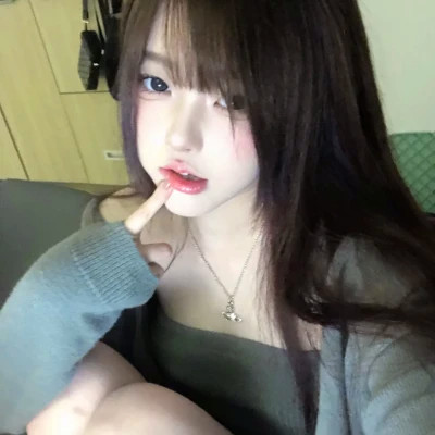 精美的高清少女头像