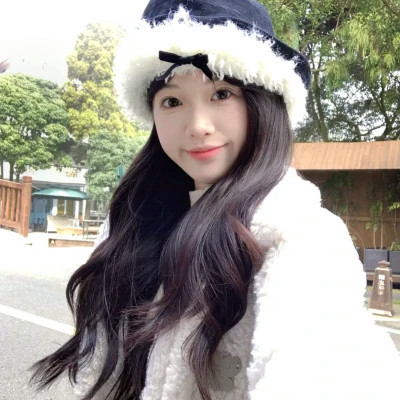 精美的高清少女头像