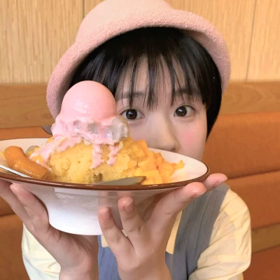 精美的高清少女头像