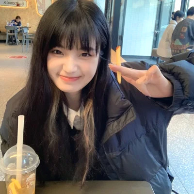 精美的高清少女头像