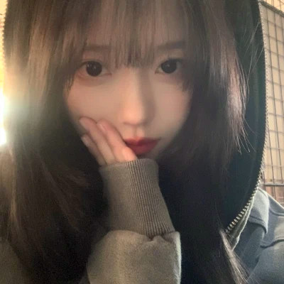 精美的高清少女头像