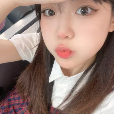 清新自然的高清少女头像