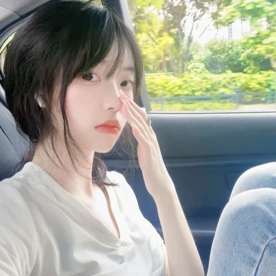 清新自然的高清少女头像