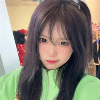 气质高雅的高清少女头像