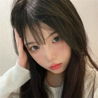 气质高雅的高清少女头像