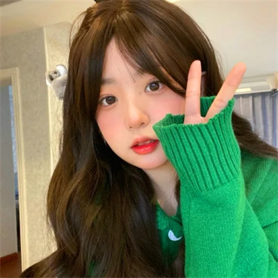 气质高雅的高清少女头像