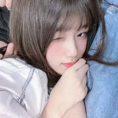 活力四射的高清少女头像图片