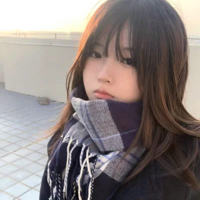 活力四射的高清少女头像图片