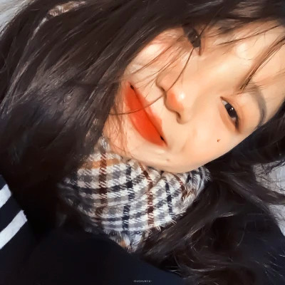 活力四射的高清少女头像图片