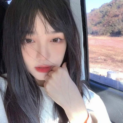 独特个性的高清少女头像