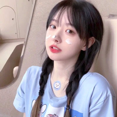 独特个性的高清少女头像
