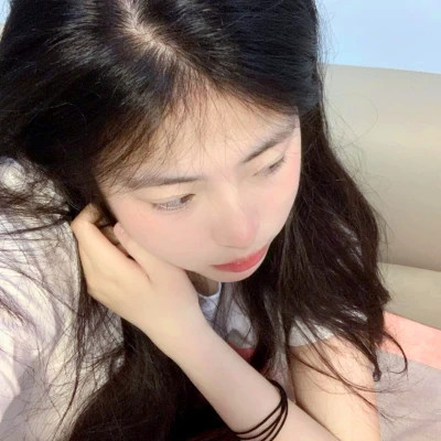 青春活力的高清少女头像