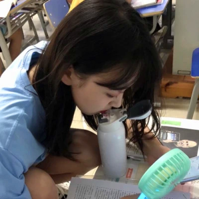 独特风格少女头像