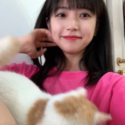 时尚潮流的真人女生头像