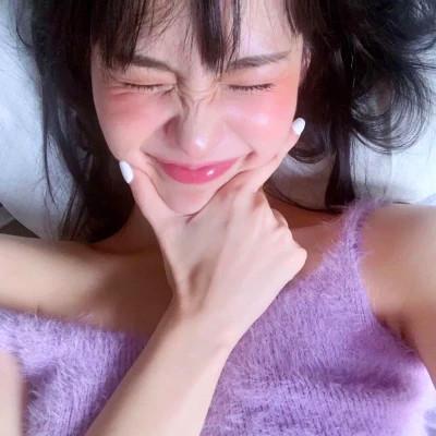 时尚潮流的真人女生头像