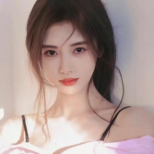 2025最新最流行的真人女生头像