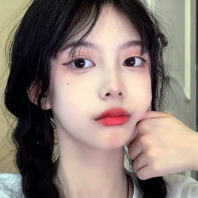 美到爆的女生头像