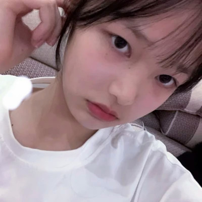 美到爆的女生头像