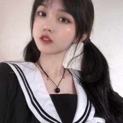漂亮到爆的高清少女头像