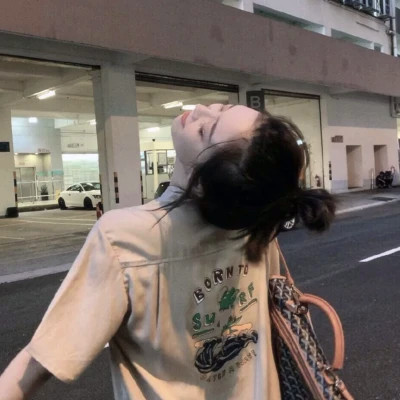 漂亮到爆的高清少女头像