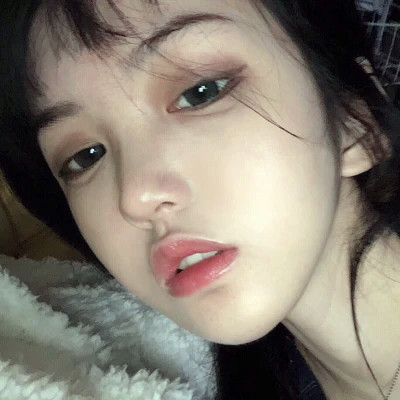 清新素颜女生头像