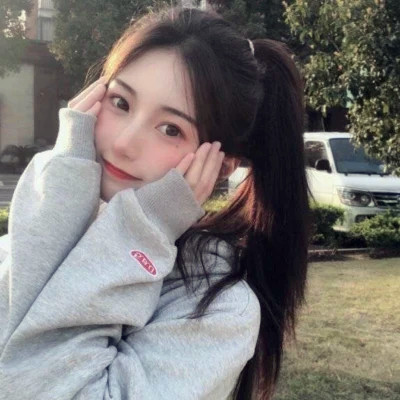 清新素颜女生头像