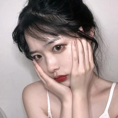 清新素颜女生头像