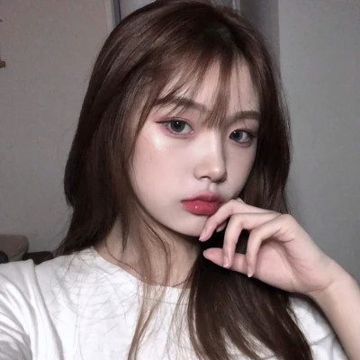 清新素颜女生头像