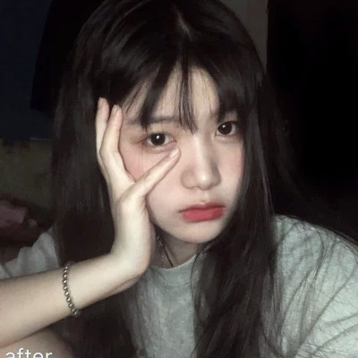 素颜清纯女生头像
