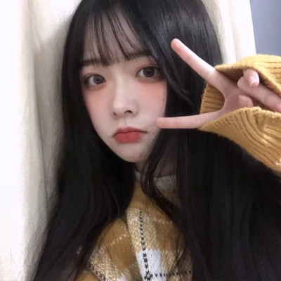 纯真自然的女孩头像