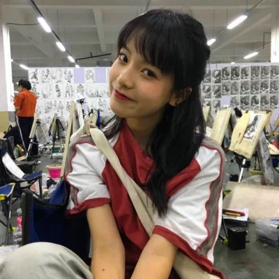 纯真自然的女孩头像