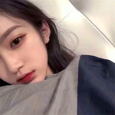纯真自然的女孩头像