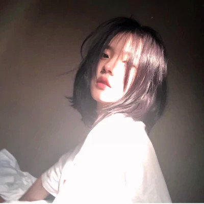 清纯可人的女孩头像