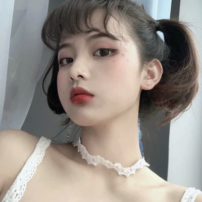 清纯可人的女孩头像