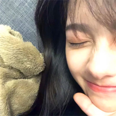 清纯可人的女孩头像