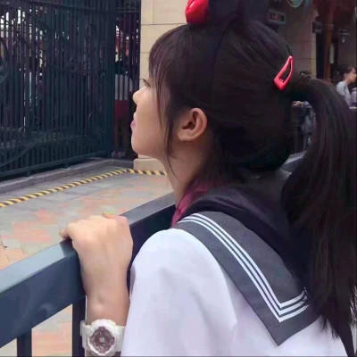 纯真可爱的女孩头像