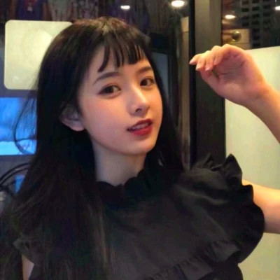 纯真可爱的女孩头像