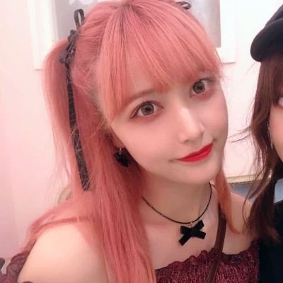 纯真可爱的女孩头像