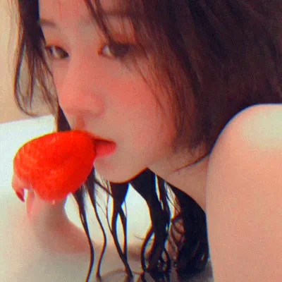 特别普通的头像女