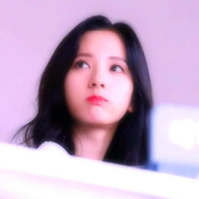 现实中女头像图片