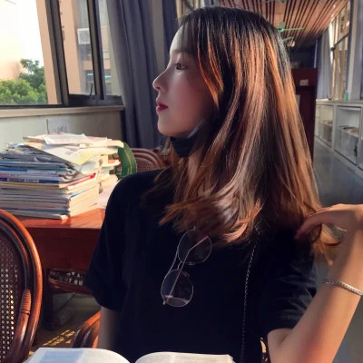网恋真人头像女生现实